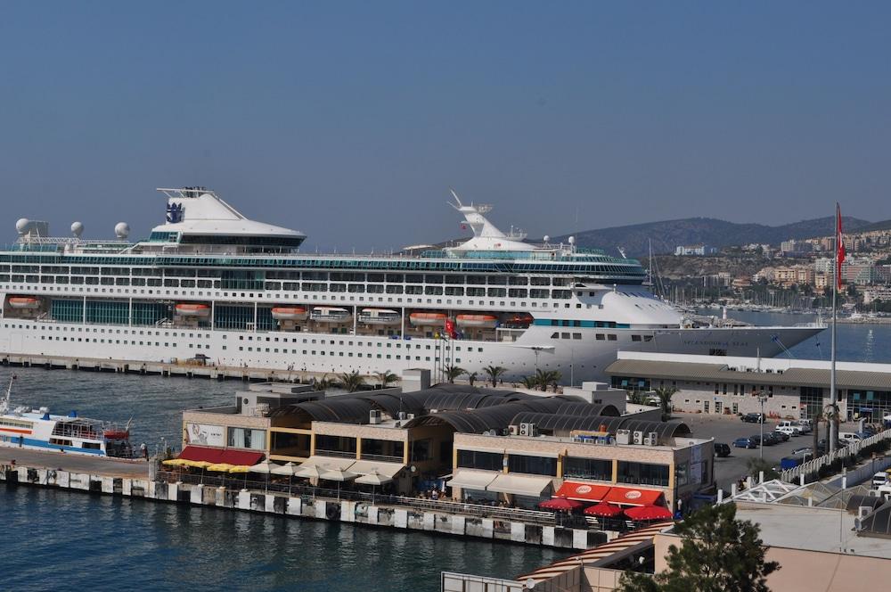 Kayhanbey Hotel Kusadası Exterior foto