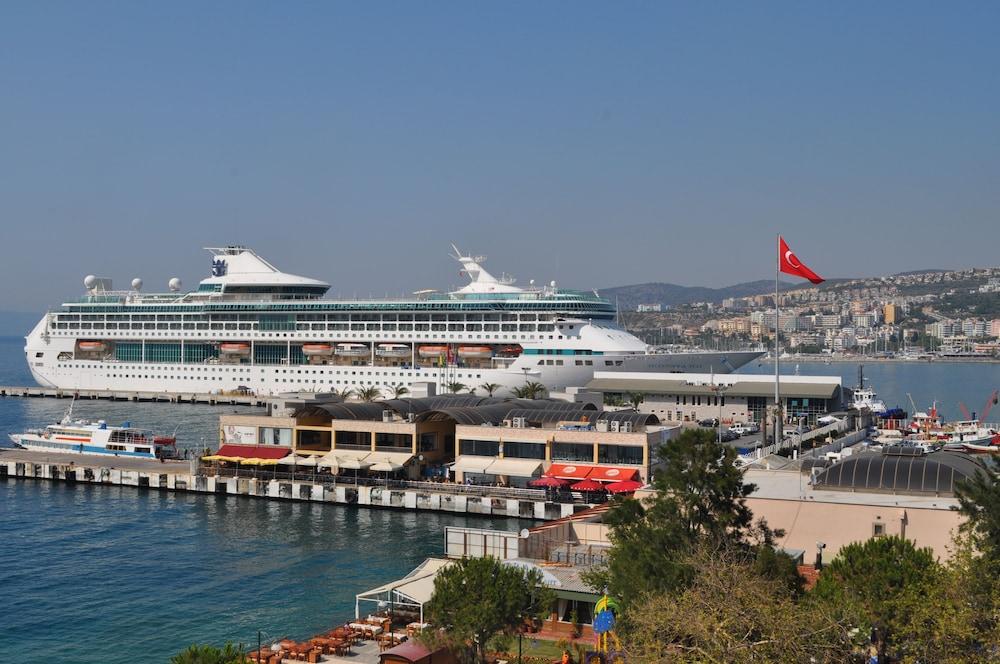 Kayhanbey Hotel Kusadası Exterior foto